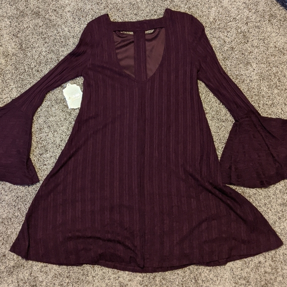 Altar'd State dress. Size small. NWT. Long sleeve. - Picture 7 of 11